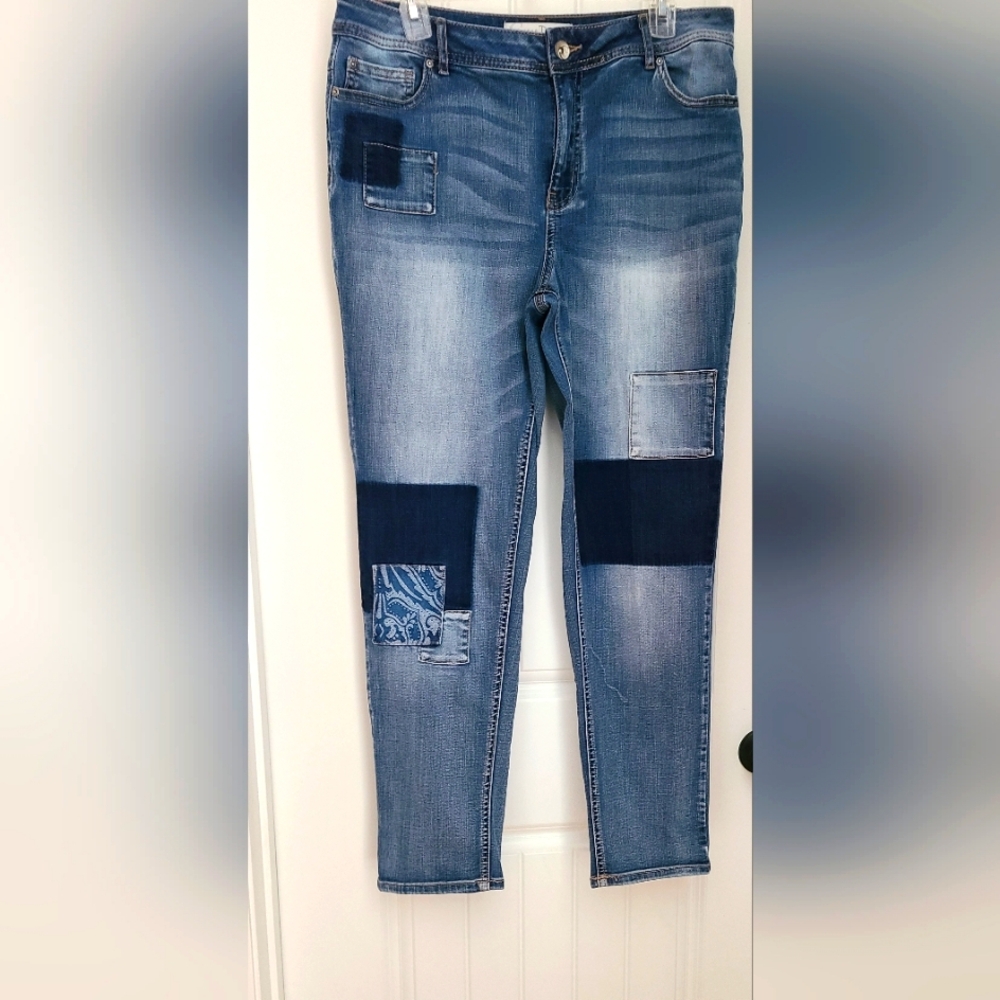 Blue Jeans with Distressed Details
